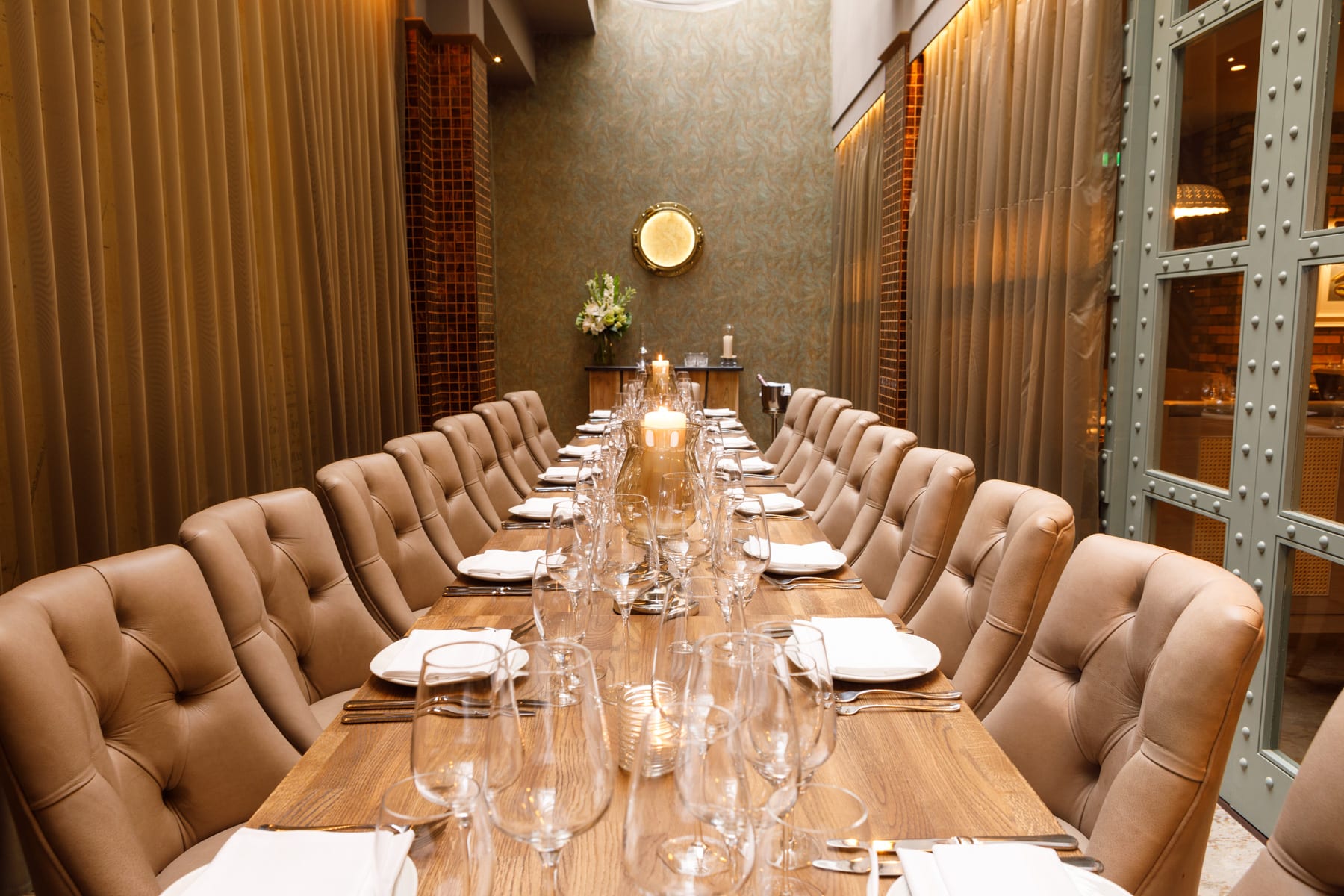 private dining room restaurant dubai